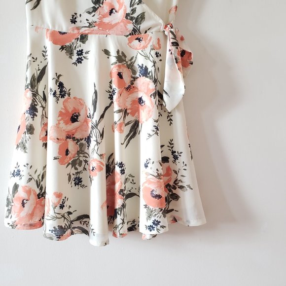 Abercrombie Floral Faux Wrap Skater Dress XS - Picture 3 of 7